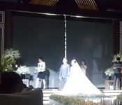결혼을 축하합니다.