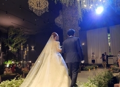 결혼을 축하드립니다.
