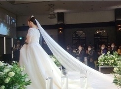 결혼을 축하드립니다.